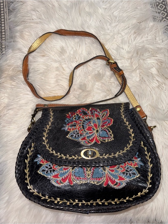 Patricia Nash Handbags - Patricia Nash Arezzo Saddle Bag with Floral Embroidery Crossbody Bag Black